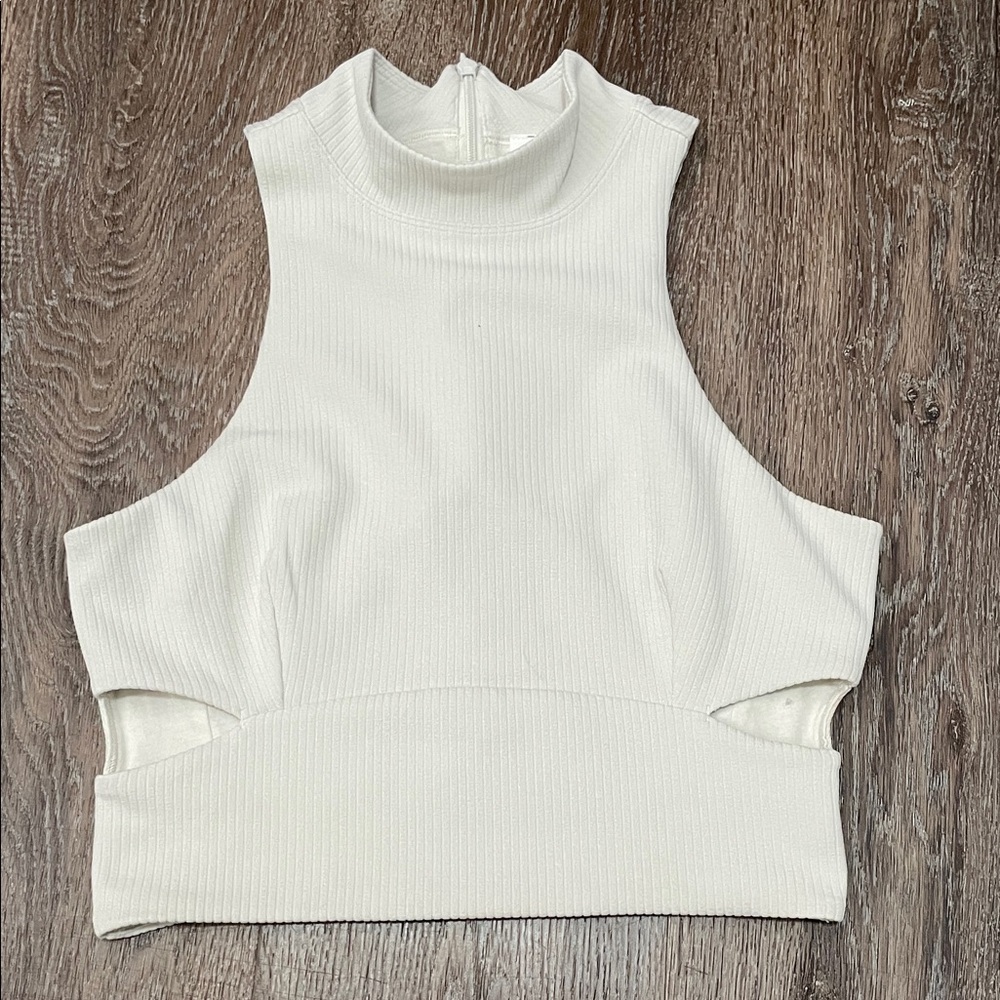 **SOLD** Like New Lululemon Ribbed Softstreme Mockneck Cropped Tank Top. Size S - Picture 2 of 6